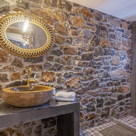 Perachori Boutique Apartmán *